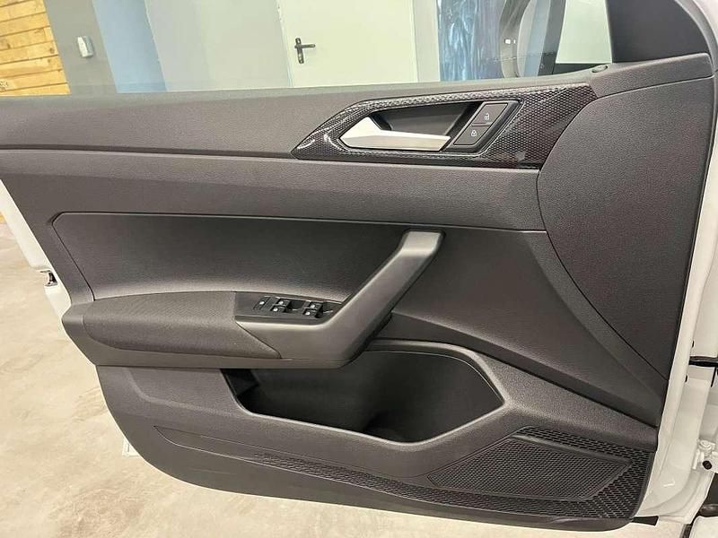 Usado VW Taigo Life 116 CV (85 kW) 2024 Blanco SUV