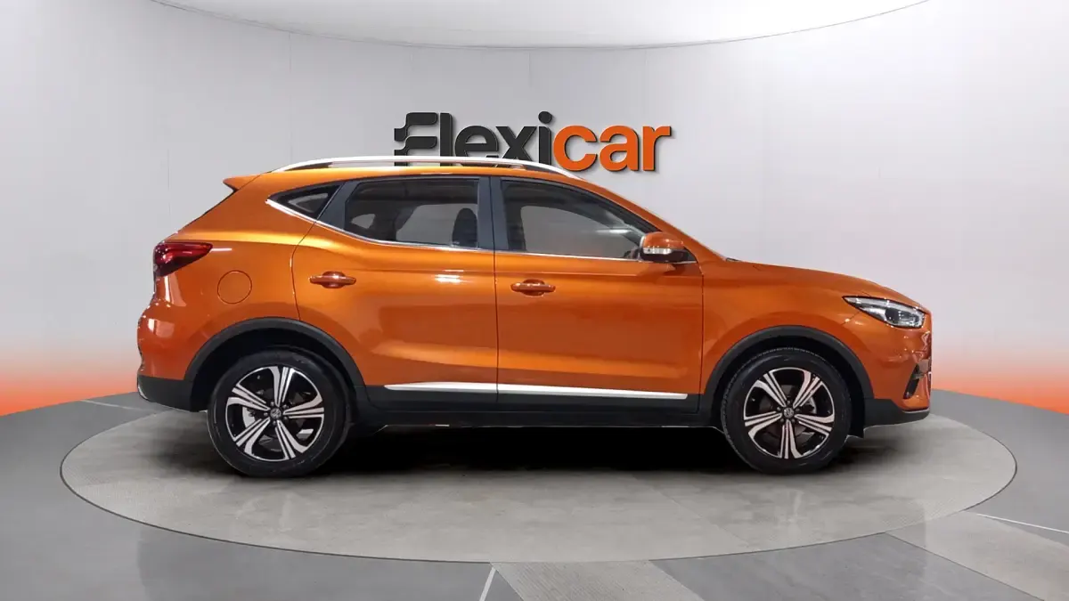 Usado MG ZS Comfort 116 CV (85 kW) 2025 Naranja SUV