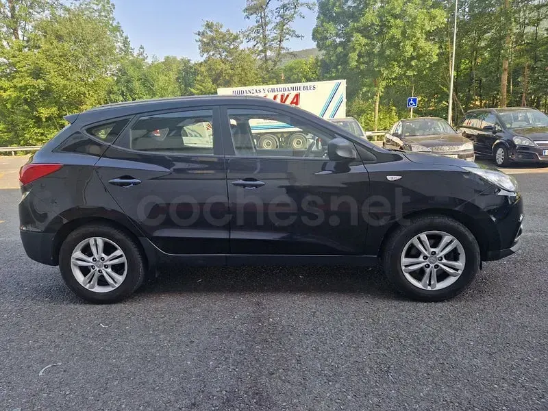 Usado Hyundai ix35 Classic 135 CV (99 kW) 2013 Negro SUV