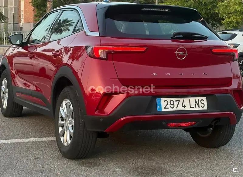 Usado Opel Mokka Business Elegance 100 CV (73 kW) 2021 Rojo SUV