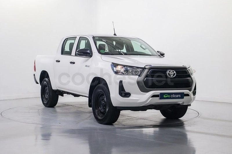 Usado Toyota HiLux 150 CV (110 kW) 2021 Blanco Recogida