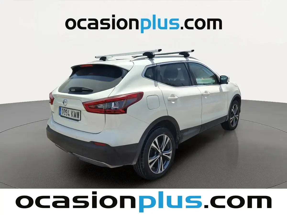 Usado Nissan Qashqai N-Connecta 110 CV (80 kW) 2018 Blanco SUV