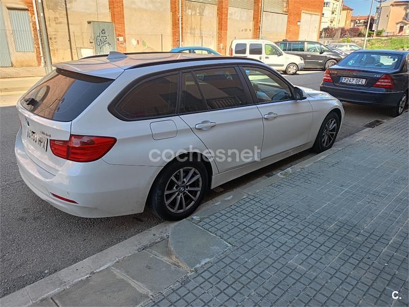 Usado BMW 318 143 CV (105 kW) 2013 Blanco Familiar