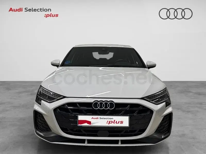 Usado Audi A3 S-Line 204 CV (150 kW) 2025 Blanco Berlina