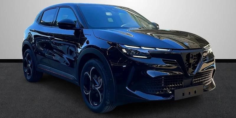 Nuevo Alfa Romeo Junior Edizione Speciale 145 CV (106 kW) 2025 Negro SUV