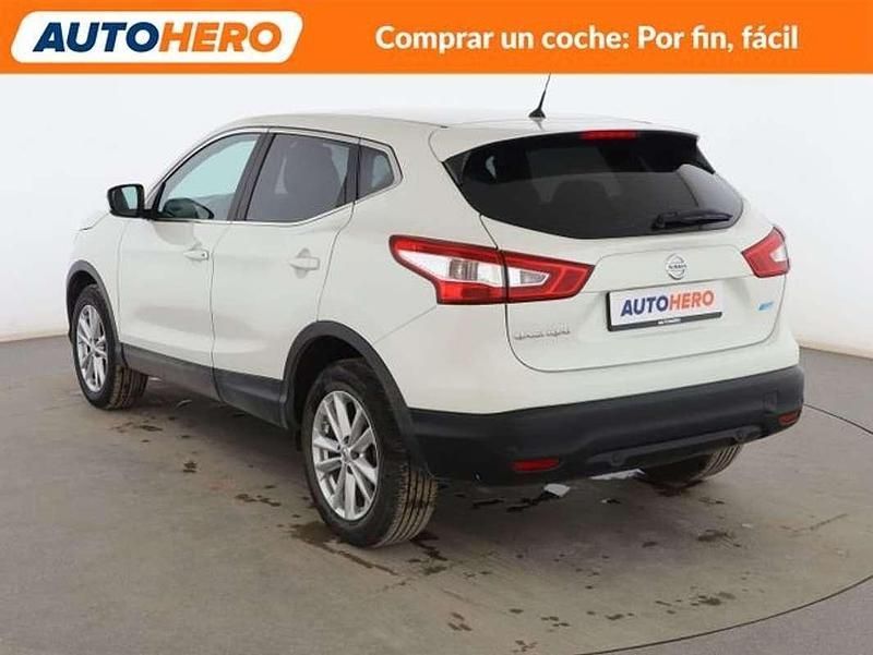 Usado Nissan Qashqai Acenta 110 CV (80 kW) 2015 Blanco SUV
