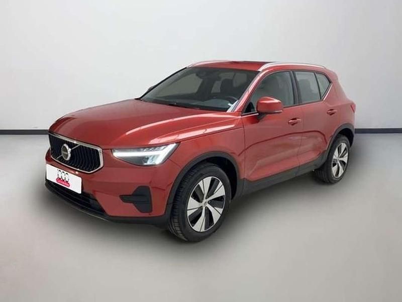 Verde Usado 2024 Volvo XC40 Core SUV | 28.100 € (Precio justo) - Imagen 1/4