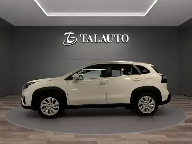 Nuevo Suzuki SX4 S-Cross 110 CV (80 kW) 2025 Blanco SUV