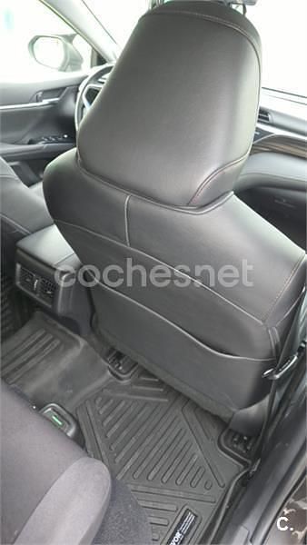 Usado Toyota Camry Luxury 218 CV (160 kW) 2021 Marrón Berlina