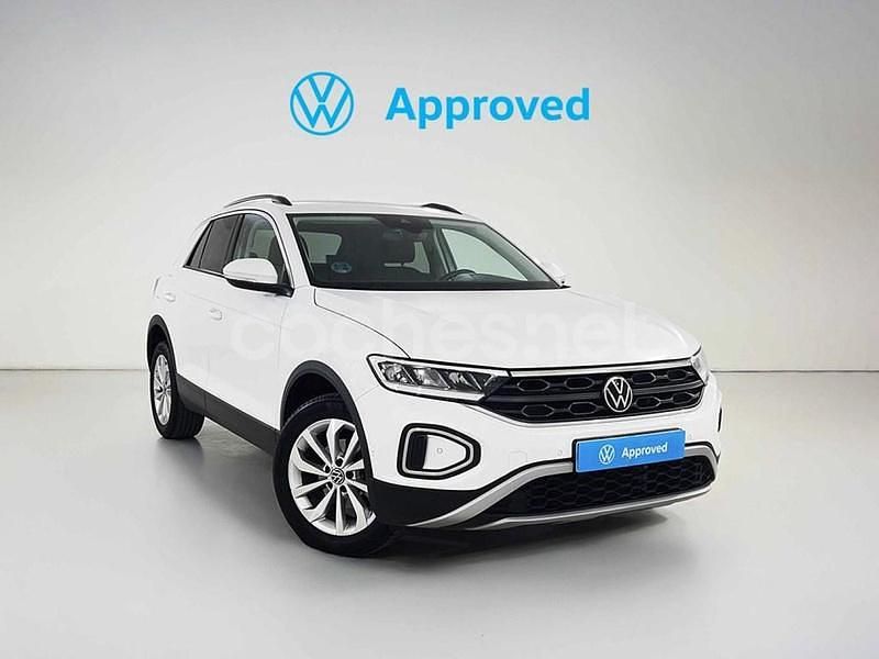 Blanco Usado 2023 VW T-Roc Life SUV | 24.900 € (Precio justo) - Imagen 1/4