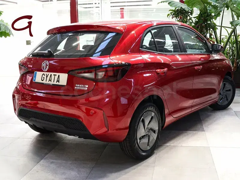 Nuevo MG MG3 195 CV (143 kW) 2025 Rojo Utilitario