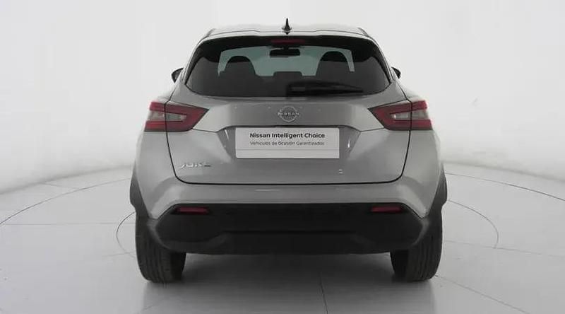 Usado Nissan Juke N-Connecta 114 CV (83 kW) 2024 Plata diamante SUV