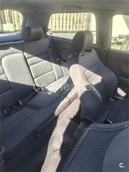 Usado Audi A3 Ambiente 125 CV (91 kW) 2001 Gris / plata Utilitario