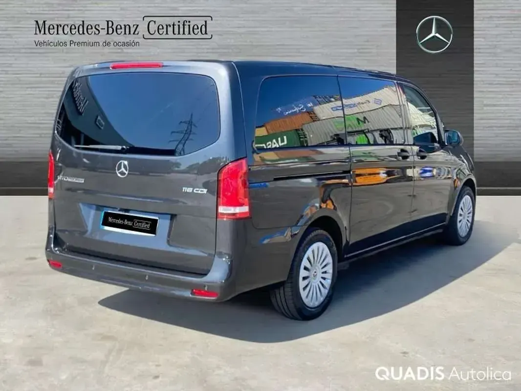 Usado Mercedes Vito 163 CV (119 kW) 2023 Gris Van
