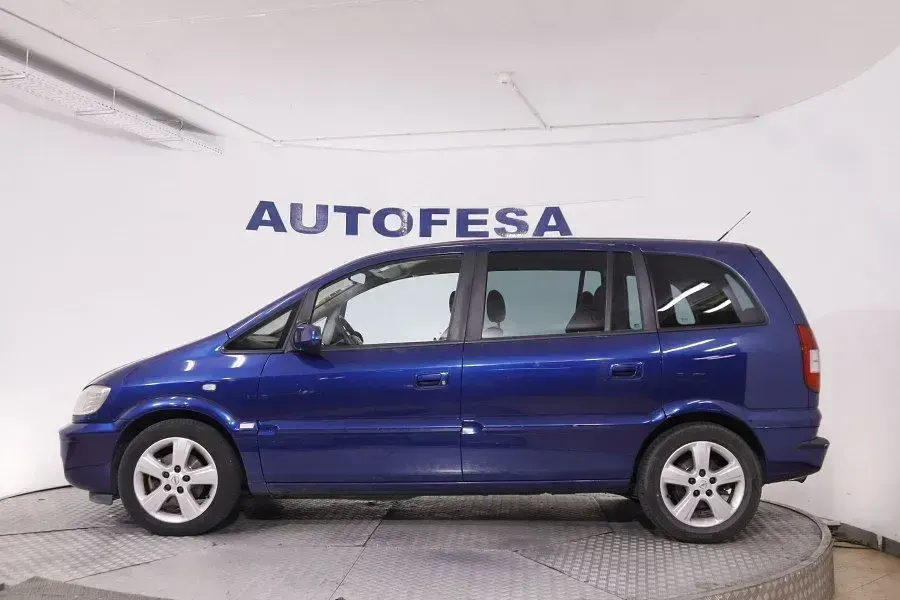 Usado Opel Zafira 125 CV (91 kW) 2005 Azul Monovolumen