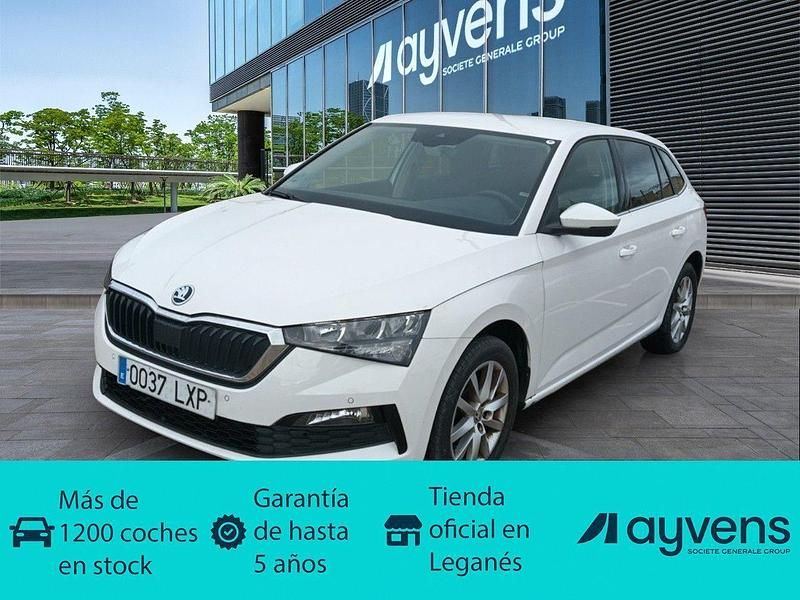 Blanco Usado 2022 Skoda Scala Ambition Utilitario | 14.500 € (Precio justo) - Imagen 1/4