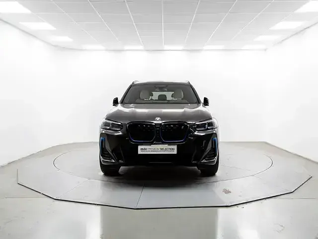 Usado BMW iX3 M Sport 210 kW (286 CV) 2023 Gris SUV