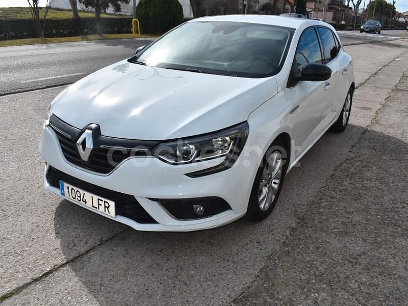 Blanco Usado 2020 Renault Mégane IV LIMITED Berlina | 11.990 € (Precio justo) - Imagen 1/4