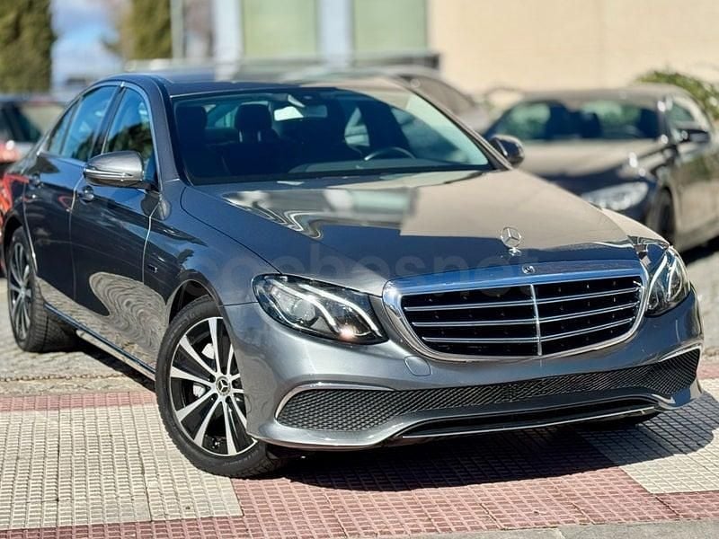 Usado Mercedes E300 320 CV (235 kW) 2020 Beige Berlina