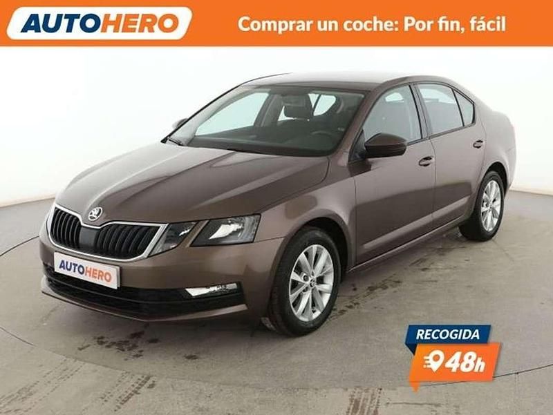 Usado Skoda Octavia Ambition 150 CV (110 kW) 2019 Marrón Utilitario