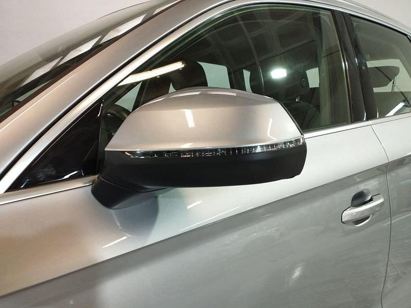 Usado Audi Q3 150 CV (110 kW) 2024 Gris SUV