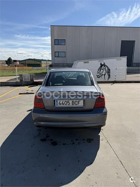 Usado Opel Vectra Sport 125 CV (91 kW) 2000 Gris / plata Berlina
