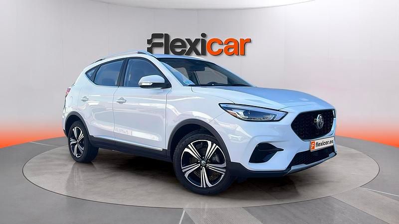 Usado MG ZS Comfort 106 HP (77 kW) 2025 Branco SUV