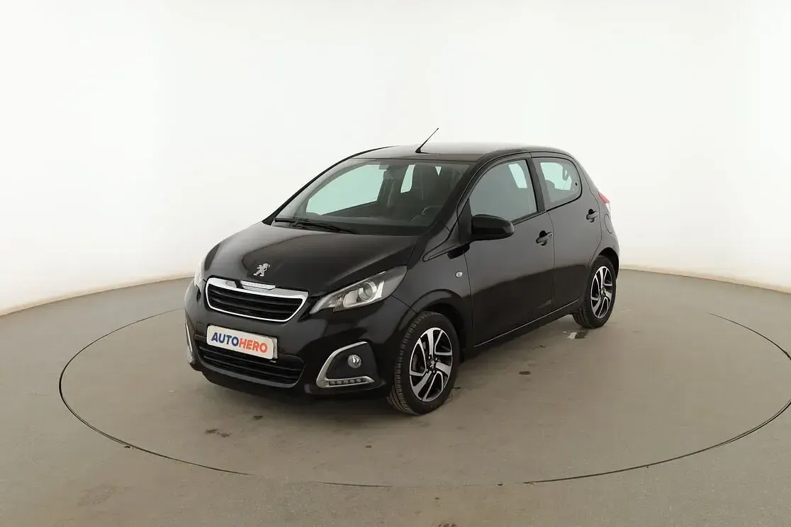 Usado Peugeot 108 Allure 70 CV (51 kW) 2016 Berlina