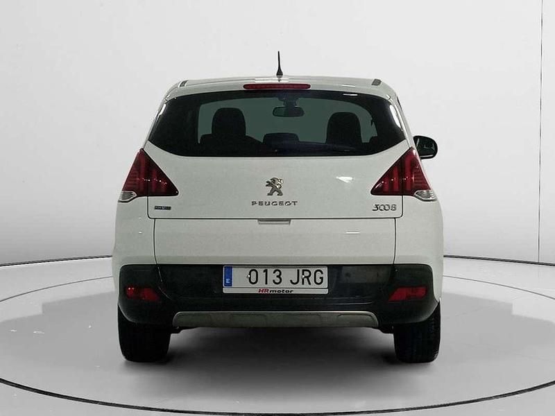 Usado Peugeot 3008 Style 132 CV (97 kW) 2016 Blanco SUV
