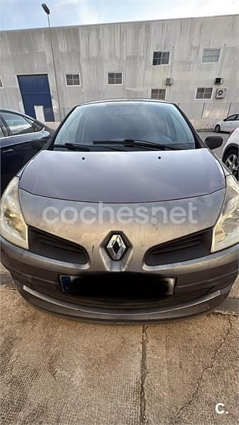 Gris / plata Usado 2007 Renault Clio II Rip Curl Berlina | 2100 € (Buen precio) - Imagen 1/4