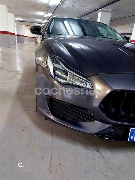 Usado Maserati Quattroporte 275 CV (202 kW) 2018 Gris / plata Berlina