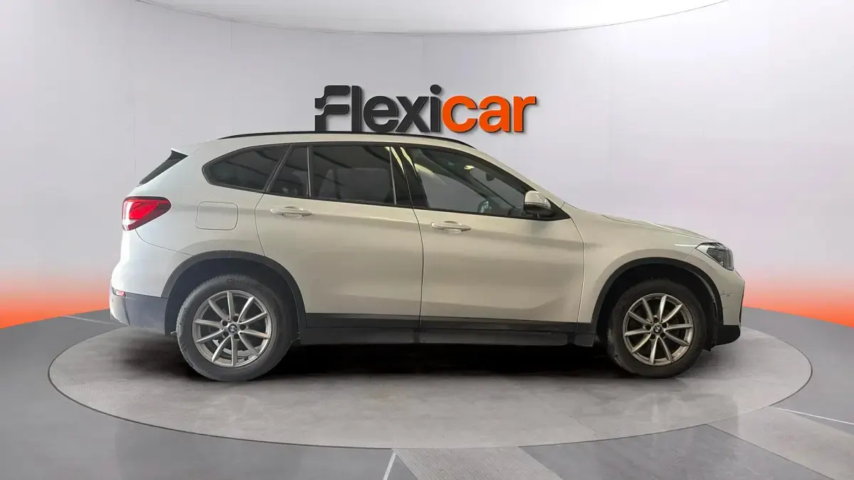 Usado BMW X1 150 CV (110 kW) 2021 Blanco SUV