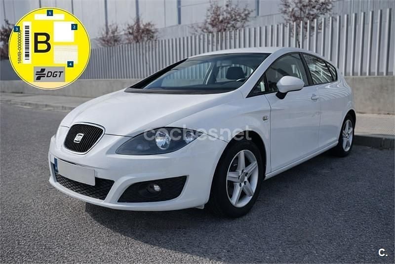 Käytetty Seat Leon 90 HP (66 kW) 2010 Valkoinen Viistoperä