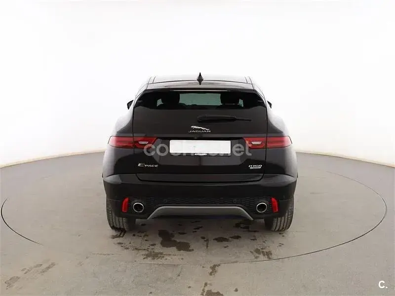 Usado Jaguar E-Pace R-Dynamic 150 CV (110 kW) 2019 Negro SUV