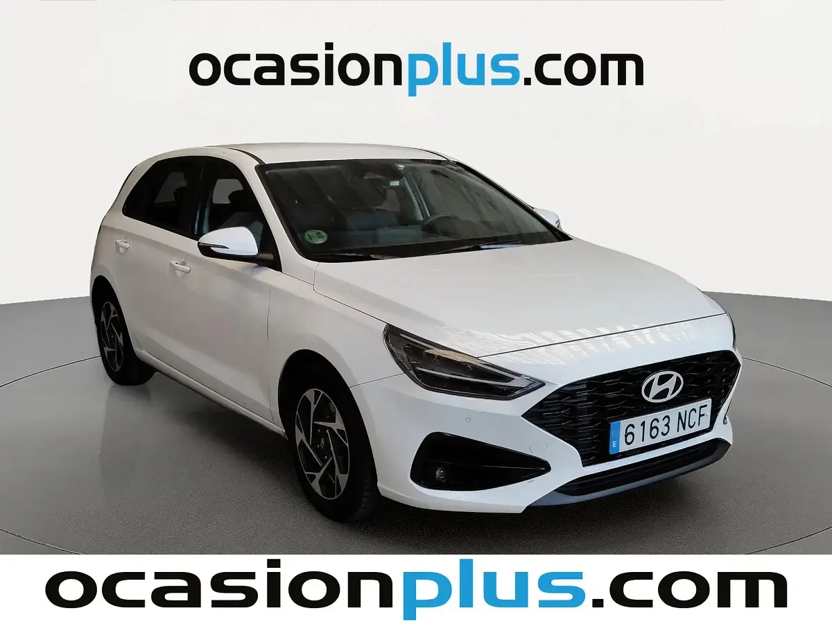 Usado Hyundai i30 97 CV (71 kW) 2025 Blanco Utilitario