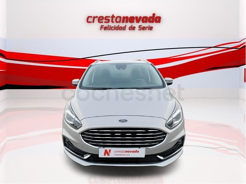 Usado Ford S-MAX Titanium 190 CV (139 kW) 2022 Gris / plata Monovolumen
