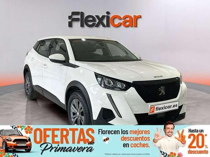 Usado Peugeot 2008 Active 110 CV (80 kW) 2021 Blanco SUV