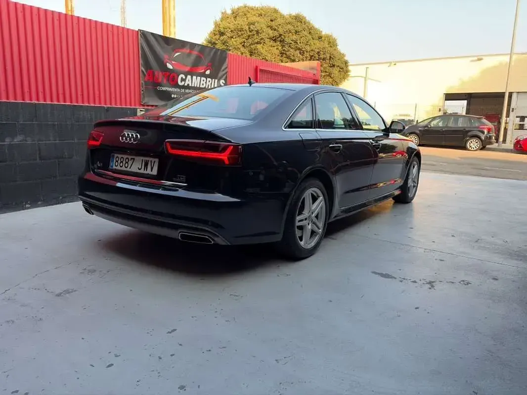 Usado Audi A6 S-Line 272 CV (200 kW) 2017 Azul Berlina