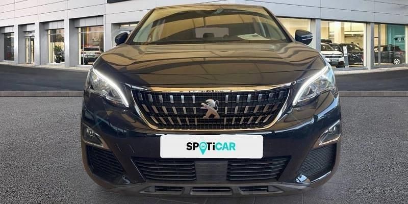 Usado Peugeot 3008 Active 131 CV (96 kW) 2019 Gris Monovolumen