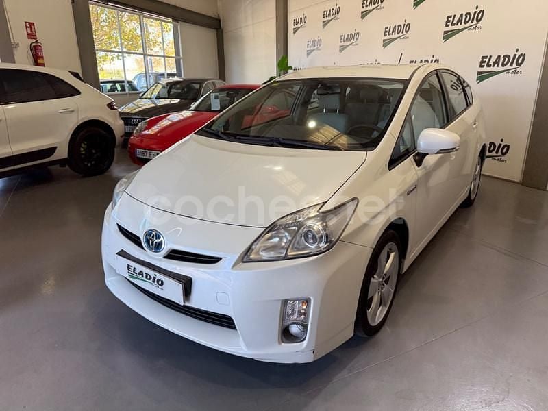 Usado Toyota Prius Advance 136 CV (100 kW) 2011 Blanco Berlina