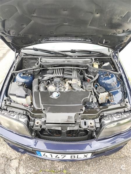 Usado BMW 320 136 CV (100 kW) 2001 Azul Berlina