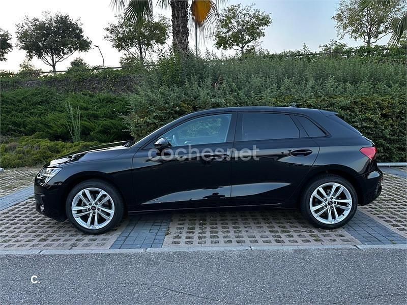 Negro Usado 2022 Audi A3 Advanced Plus Berlina | 23.500 € (Precio justo) - Imagen 1/4