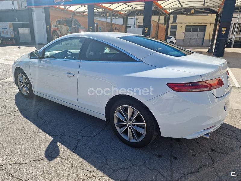 Begagnad Renault Laguna Coupé 150 HK (110 kW) 2012 Vit Sportkupé