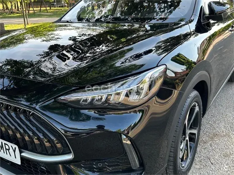 Usado MG HS Luxury 162 CV (119 kW) 2024 Negro SUV