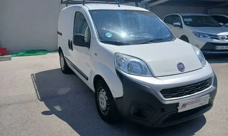 Usado Fiat Fiorino 2020 Blanco Monovolumen