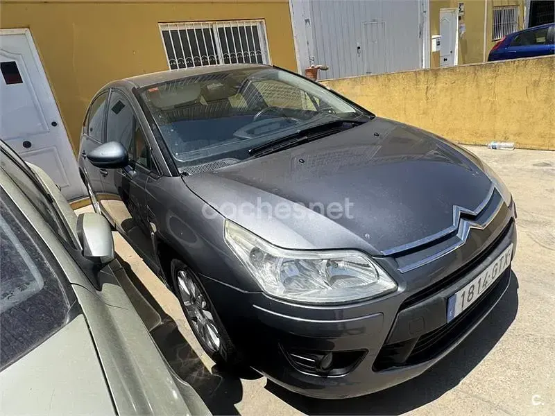 Usado Citroën C4 90 CV (66 kW) 2010 Gris / plata Berlina