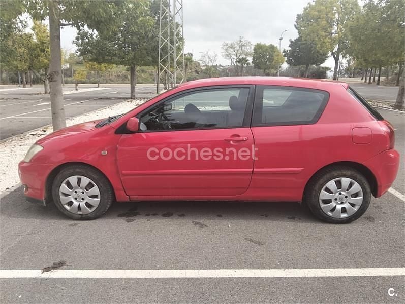 Usado Toyota Corolla Luna 116 CV (85 kW) 2003 Rojo Berlina