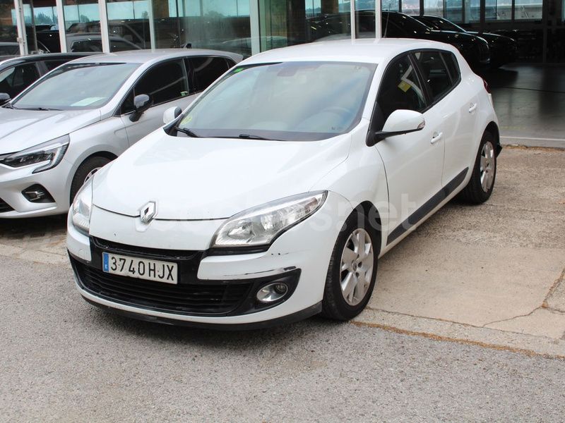 Blanco Usado 2012 Renault Mégane III Expression Berlina | 2450 € (Super precio) - Imagen 1/4