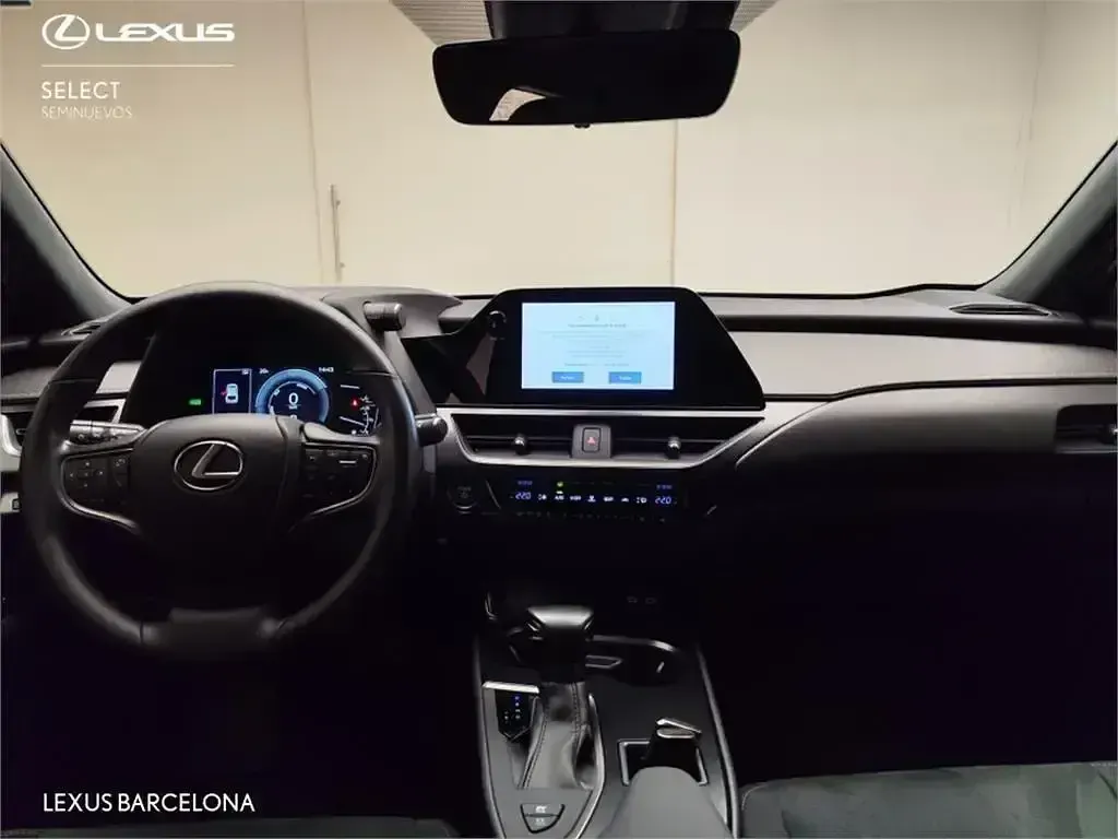 Usado Lexus UX 250h 184 CV (135 kW) 2023 Rojo SUV