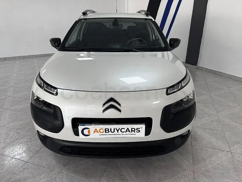 Usado Citroën C4 Live 82 CV (60 kW) 2018 Gris / plata Berlina